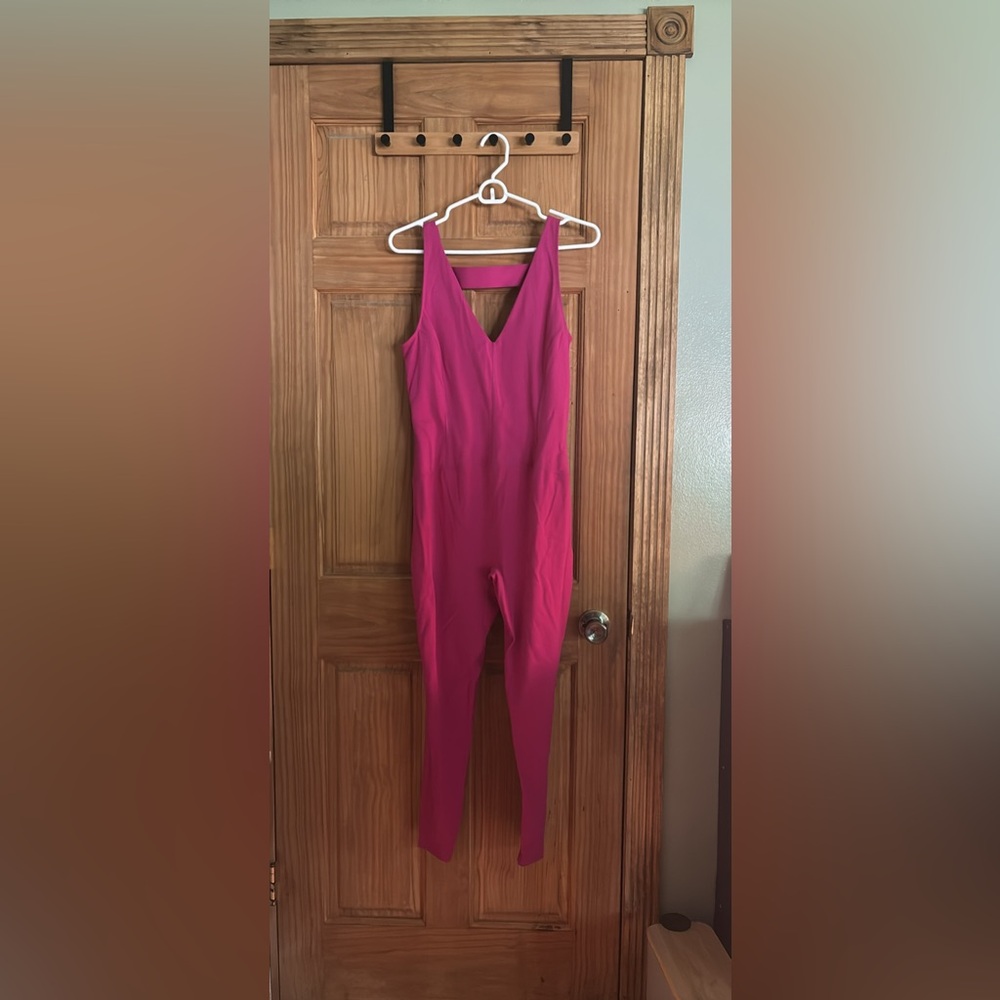 Vibrant Pink V-Neck Jumpsuit with Straight-Leg Design